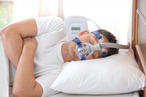 Tratamento da apneia do sono com máscara