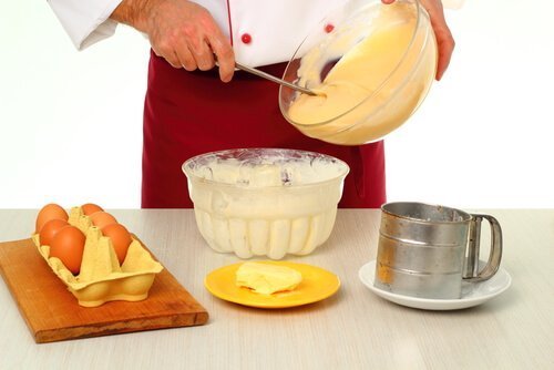 O que você precisa para fazer uma deliciosa torta mil folhas