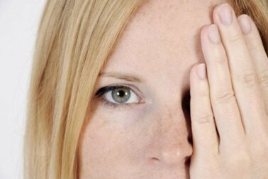 5 fatores que causam manchas no rosto