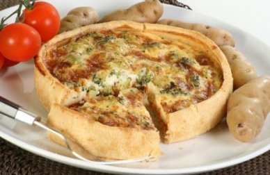 Prepare esta deliciosa quiche de verduras e queijo