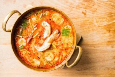 Receita caseira de sopa de frutos do mar fácil de preparar