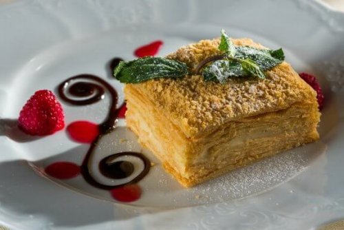 Como fazer uma torta mil folhas facilmente