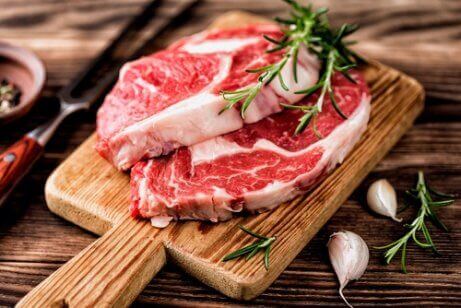 Carne é um dos alimentos ricos em zinco