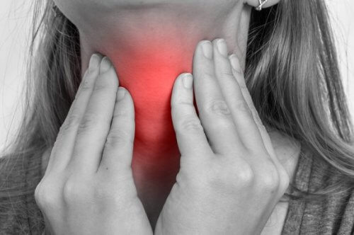 5 remédios para acelerar o alívio da garganta irritada