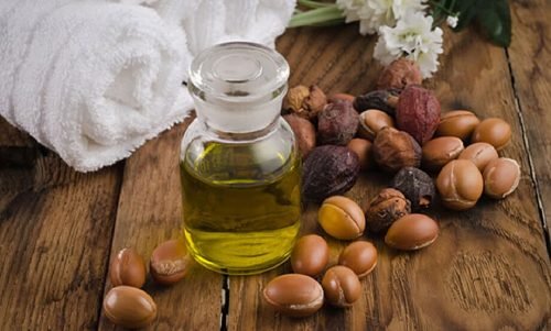 Óleo de jojoba para aliviar a brotoeja