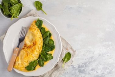 Tortilha de espinafre, chia e espirulina para começar bem o dia