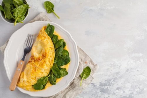 Tortilha de espinafre, chia e espirulina para começar bem o dia