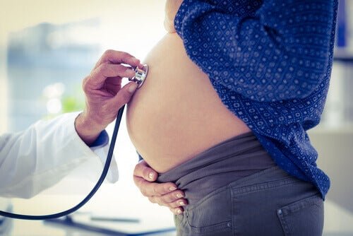 Uma gravidez com riscos pode levar à depressão pós-parto