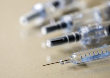 Por que um médico prescreve opioides?
