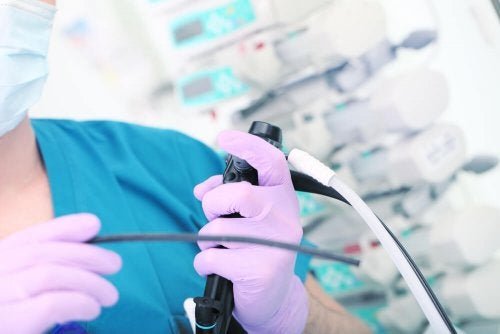 Passos para substituir uma sonda de gastrostomia