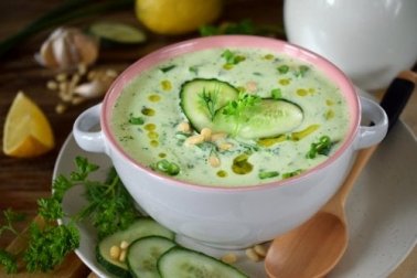 Sopa de pepino e abacate: baixa em calorias