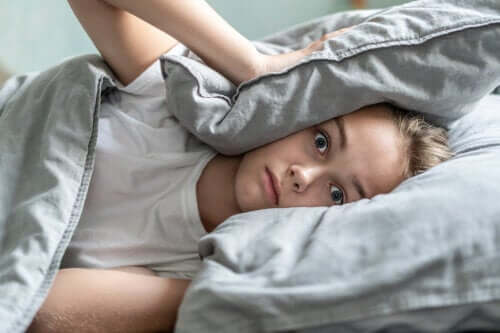 Por que estou com sono, mas não consigo dormir? Distúrbios do sono