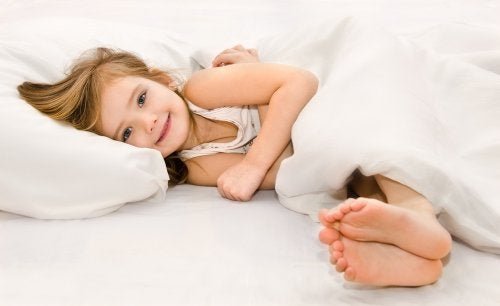 As crianças são mais propensas a ter problemas durante o sono