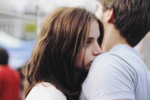 Moça que agrada a todos não consegue pôr limites ou ser assertiva