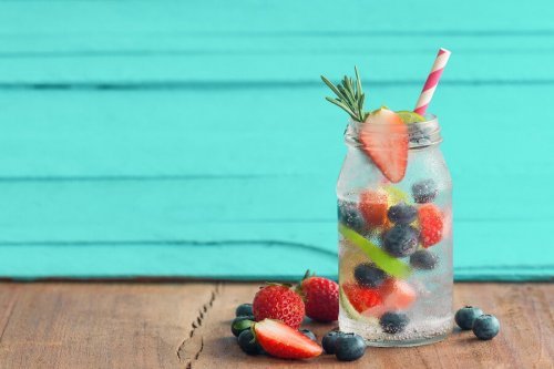 Infusões com frutas para hidratar