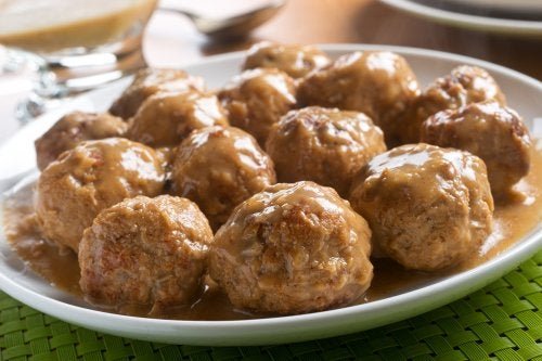 Como fazer almôndegas veganas de aveia