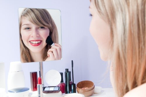 Cosméticos inadequados prejudicam a pele