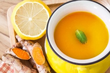 Sopa com açafrão para gastroenterite