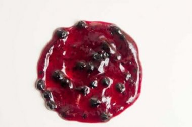Delicioso molho de frutos vermelhos para acompanhar suas carnes