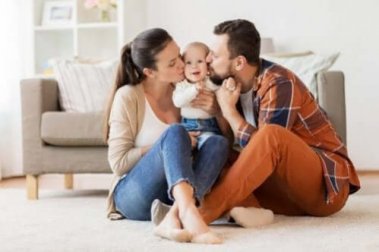 5 dicas para economizar com a chegada do primeiro bebê
