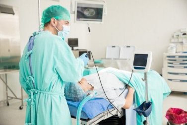 Intubação com estilete com luz: prós e contras