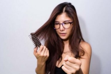 Por que o cabelo não cresce? 5 causas possíveis