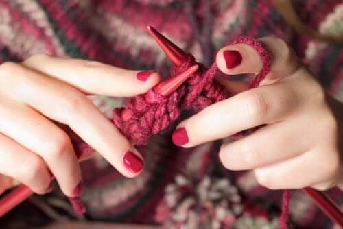 Tricotar: considerado um dos hábitos mais relaxantes
