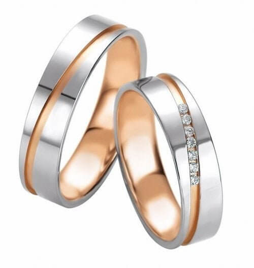 Alianças originais.