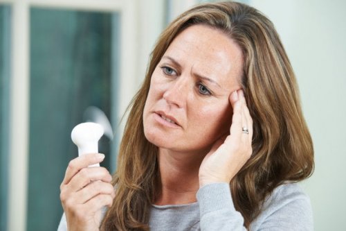 A menopausa é uma das causas de desequilíbrios hormonais