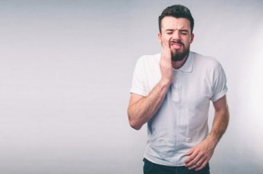 4 óleos que ajudam a acalmar a sensibilidade dos dentes