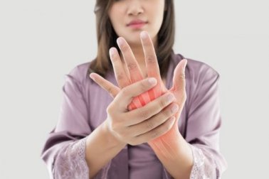 5 ervas medicinais para aliviar a dor da artrite reumatoide