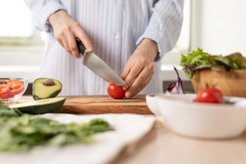 Consumir menos açúcar optando por alimentos frescos
