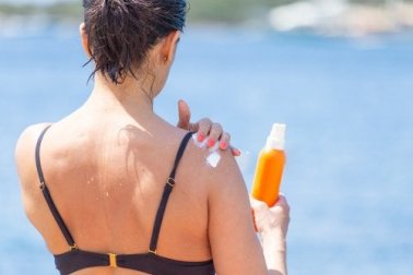 Como clarear a pele queimada pelo sol