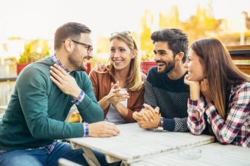 Procure ficar perto de pessoas positivas