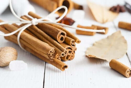 Paus de canela