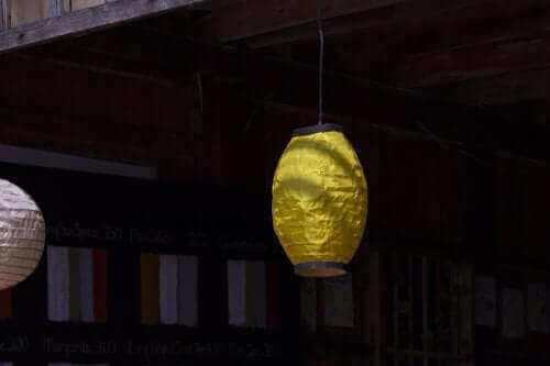 Luminária de papelão como luminárias para decoração de exteriores