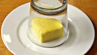 Deliciosa manteiga de alho para temperar seus pratos