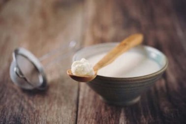 O que é a água de kefir? Benefícios, usos e prescrição