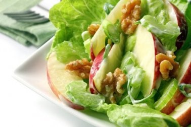 Receita fácil e caseira de salada Waldorf