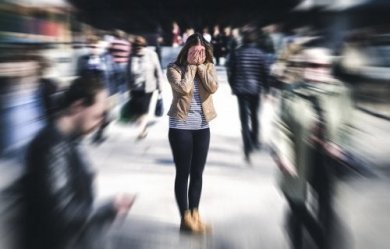 Ansiedade social: 5 estratégias que ajudam a superá-la