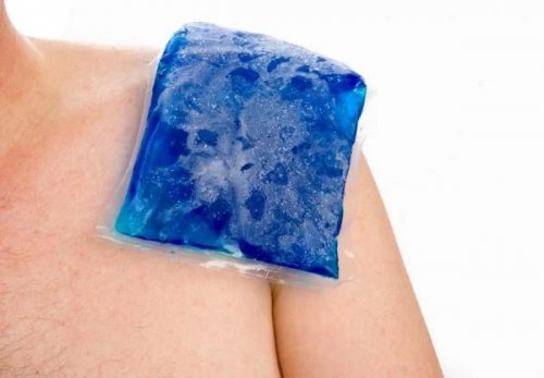 Gelo para lesão muscular