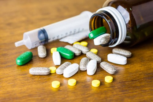 Medicamentos espalhados