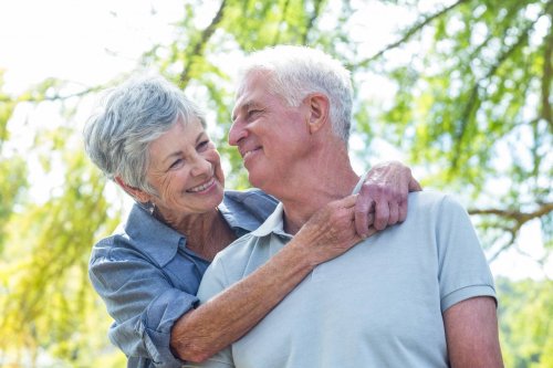Paciente tratado com acupuntura auricular permanente
