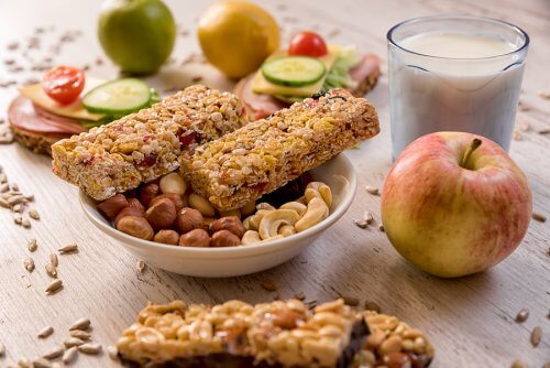 3 receitas para fazer barrinha de cereal caseira