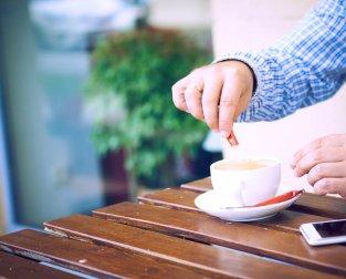 6 adoçantes para limitar o consumo de açúcar