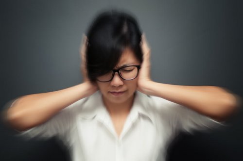 5 hábitos que podem desencadear crises de enxaqueca