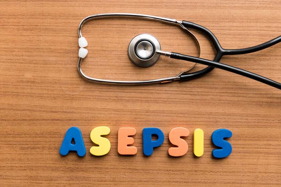 Técnica asséptica para o cuidado dos pacientes