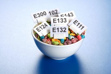 Como os aditivos alimentares agem em nosso organismo?