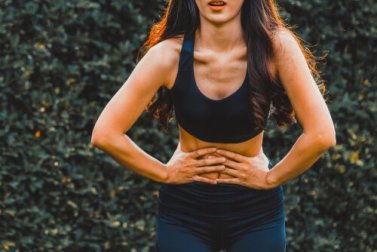 Dor lateral no abdômen durante o exercício: tudo que você precisa saber