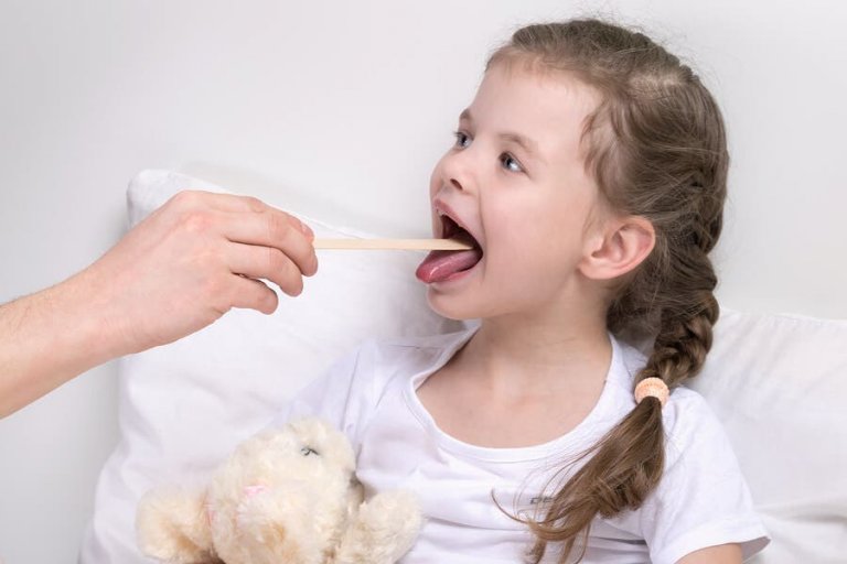 Laringite em crianças: sintomas e tratamento